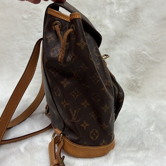 Louis Vuitton Montsouris MM backpack bag main image 14